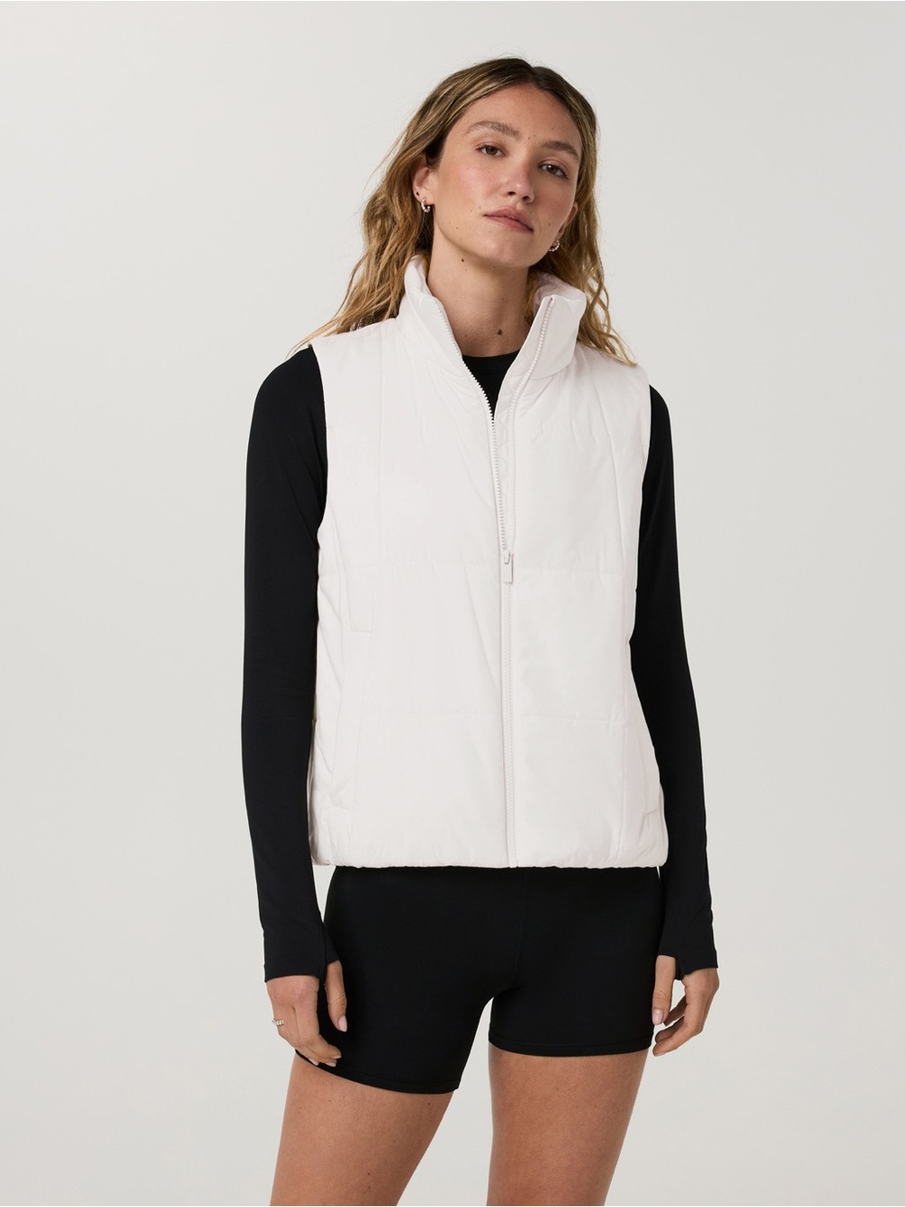 Vuori Canyon Insulated Sporty Vest in Marshmallow - L